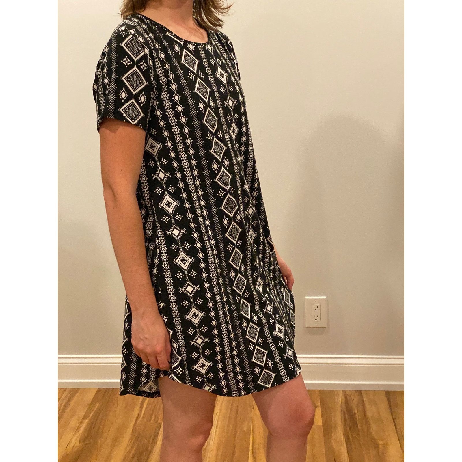 Other Bobbie Brooks T-Shirt Sheath Pattern Dress size Small Size S / US 4 / IT 40 - 2 Thumbnail