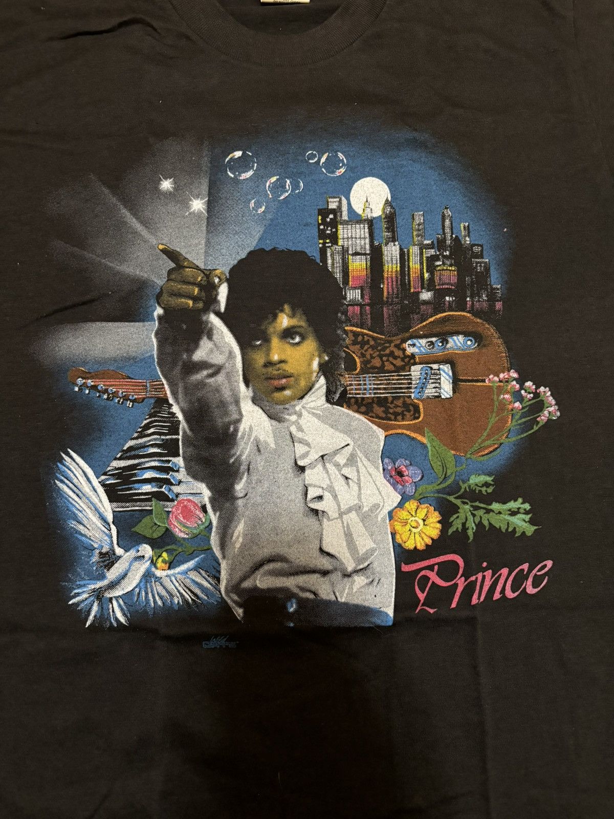 Band Tees rare vintage 80s Prince and the Revolution Signal music tee Size US L / EU 52-54 / 3 - 2 Thumbnail