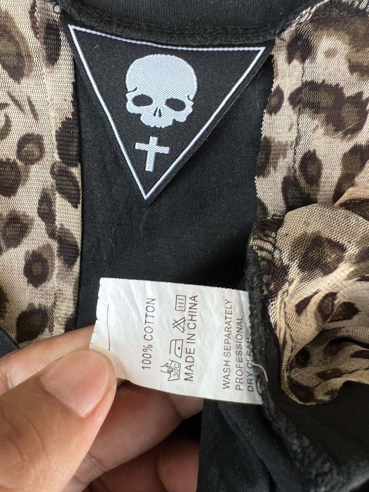 If Six Was Nine Y2k punk tees skull with ring Size S / US 4 / IT 40 - 5 Thumbnail