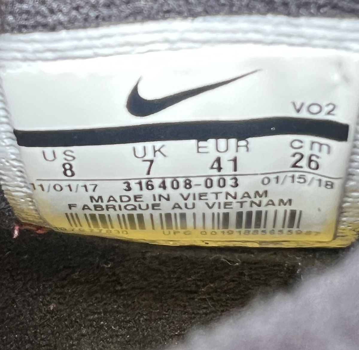 Nike CLEAN Nike Size 8 Mens Air DT 96 Diamond Turf Yellow shoes Size US 8 / EU 41 - 13 Thumbnail