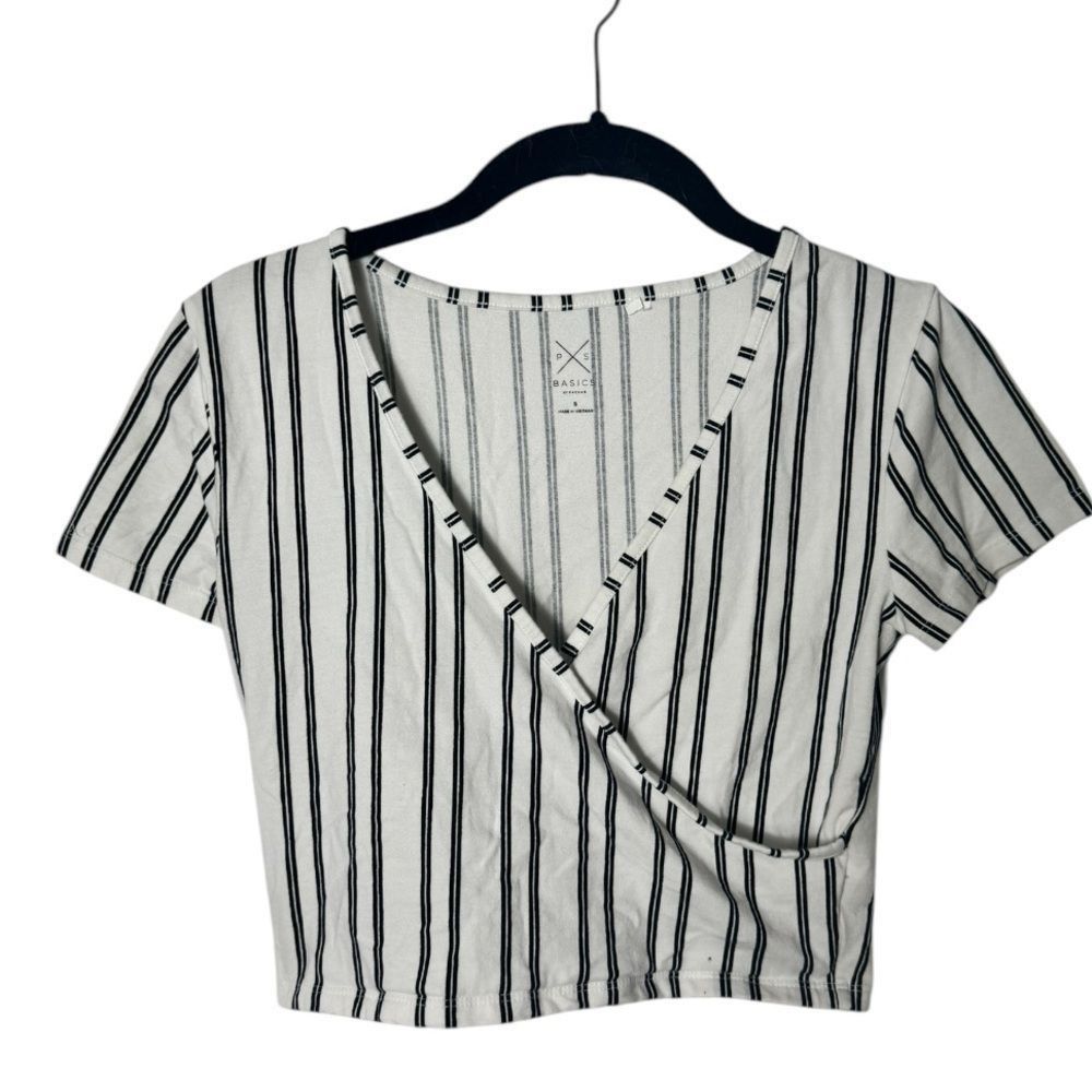 Pacsun PacSun PS Basics Black & White Striped Wrap Crop Top Size S Size S / US 4 / IT 40 - 2 Thumbnail