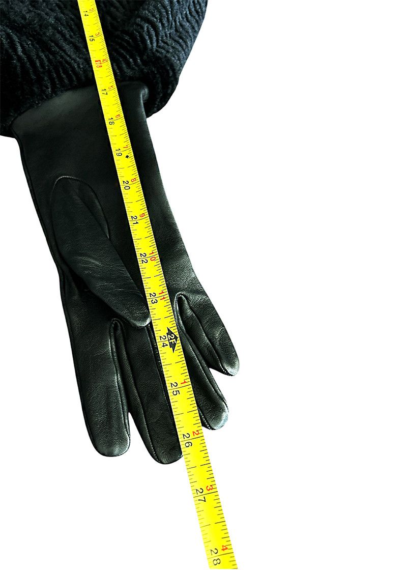 Burberry Burberry Black Chenille Puffy Sleeve Gloves (US Size 7) Size ONE SIZE - 7 Thumbnail