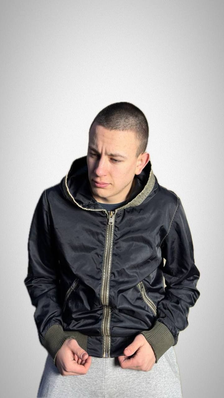Diesel Vintage Diesel Nylon Leather Inserts RARE Bomber Jacket Size US L / EU 52-54 / 3 - 1 Thumbnail