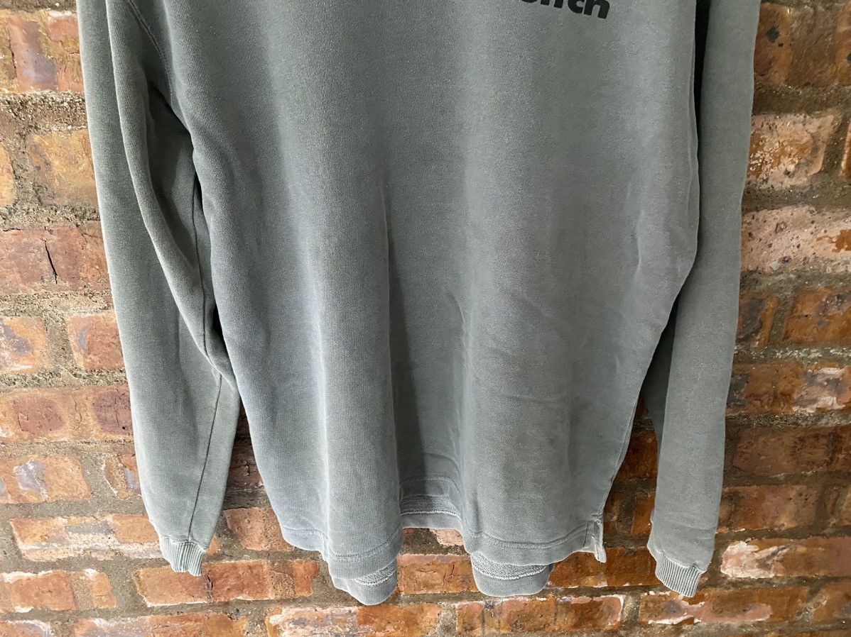 Hook-Ups 🔥1990s BITCH skateboard tribal logo sweashirt Size US L / EU 52-54 / 3 - 7 Thumbnail
