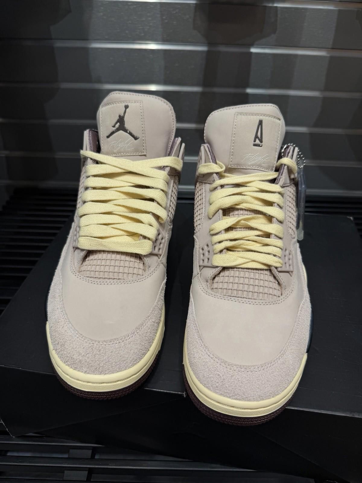 Nike Size 13.5W/12M - Jordan 4 Retro OG SP A Ma Maniére Size US 12 / IT 42 - 9 Thumbnail
