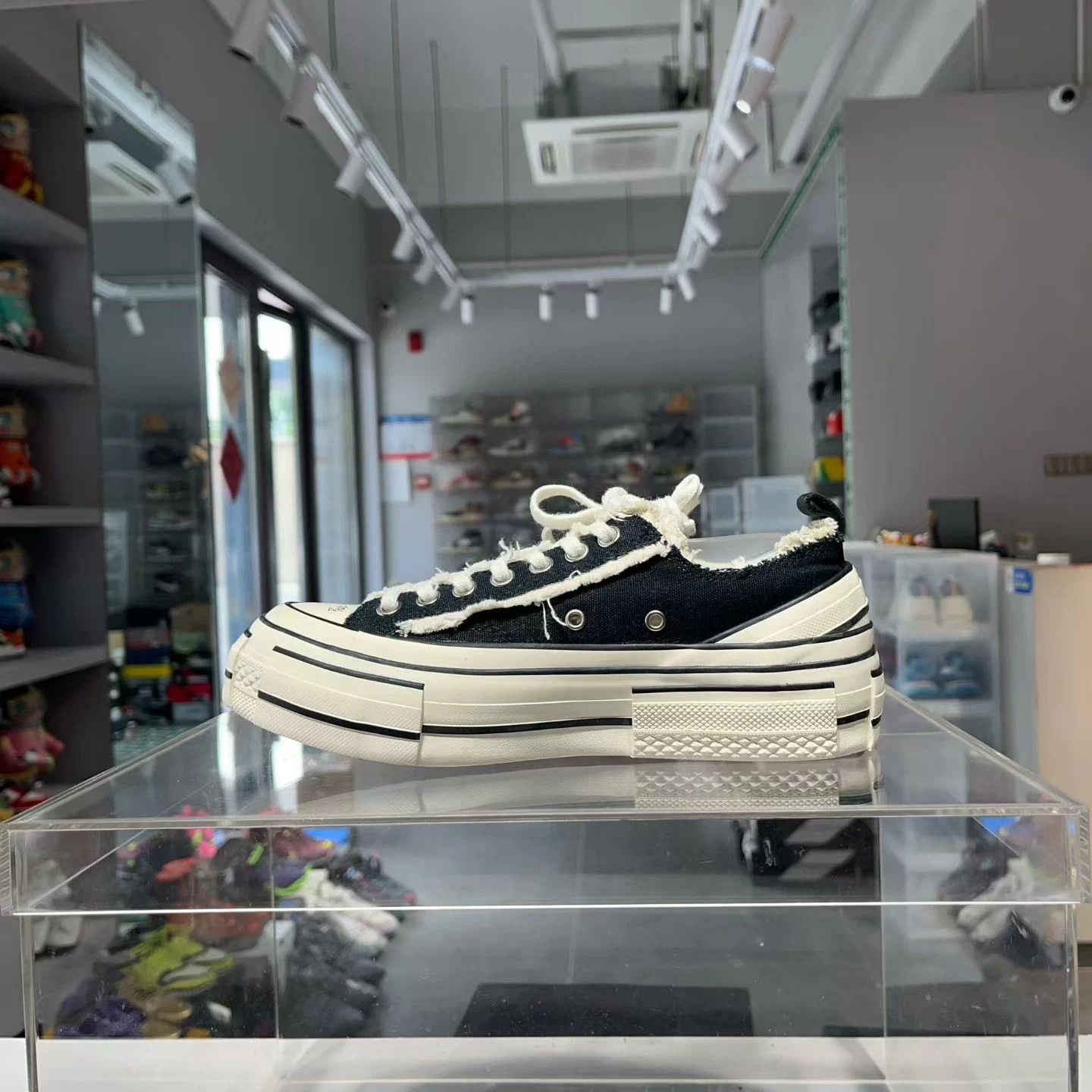 Other xVESSEL Wu Jianhao Black White 37 (worn once) Size US 6.5 / IT 36.5 - 6 Thumbnail
