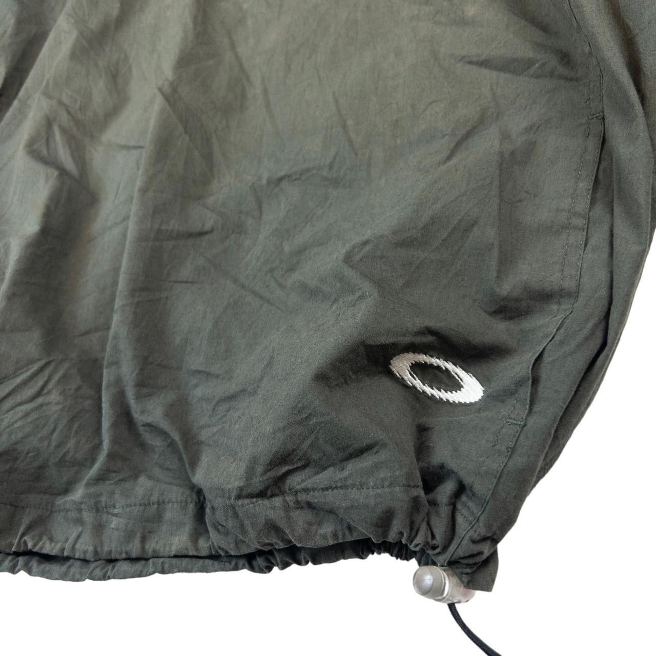 Oakley Vintage Oakley Waterproof Pullover Jacket Size L Size US L / EU 52-54 / 3 - 5 Thumbnail