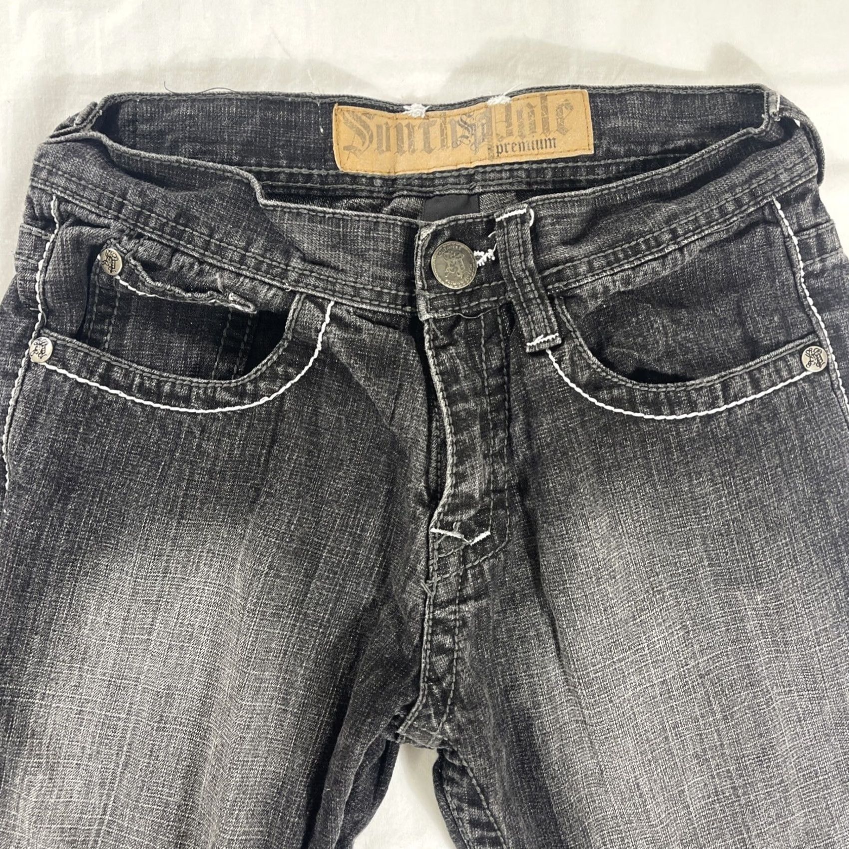 Southpole VINTAGE Southpole Jeans Black Embroidered Flap Pocket Y2K 29x30 Denim Jeans Men Regular 30in Inseam Black Embroidered Flap Pocket Y2K Jeans Size US 29 - 6 Thumbnail