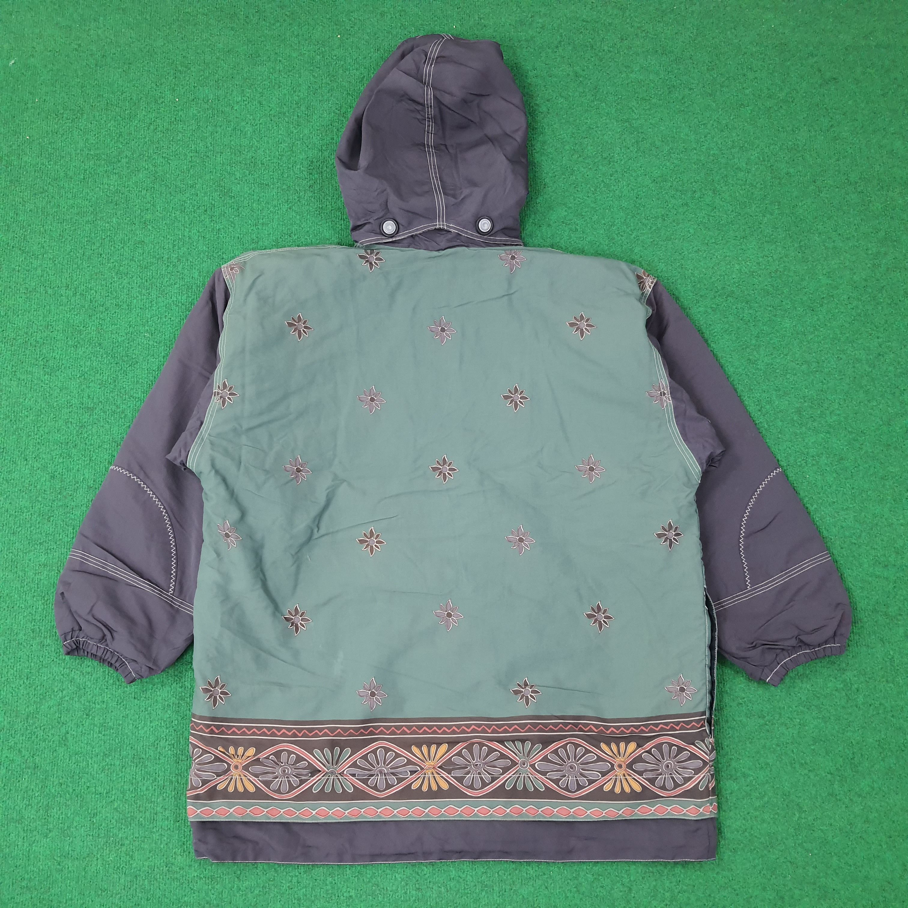Vintage Vintage Active Swiss Design Zipper Jacket C262N11 Size US XL / EU 56 / 4 - 3 Thumbnail