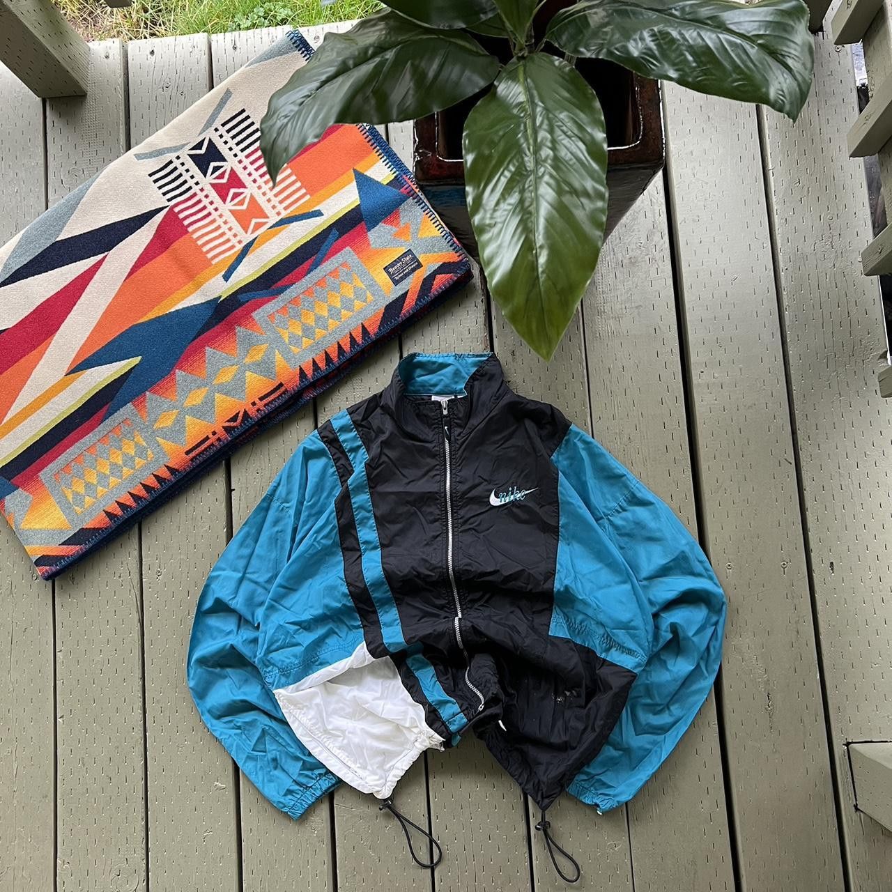 Nike × Vintage Vintage Nike Windbreaker Size US L / EU 52-54 / 3 - 3 Thumbnail