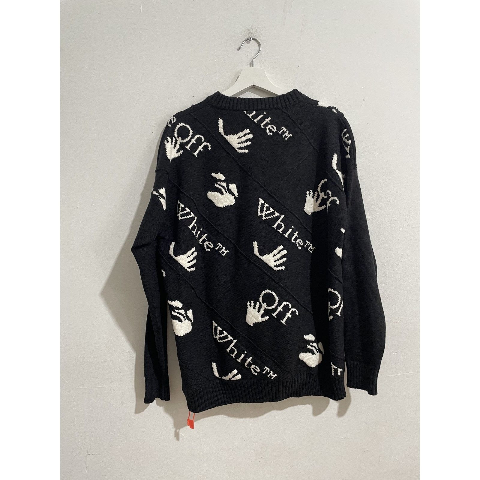Off-White OFF WHITE BLACK DROWNING SWEATER SIZE MEDIUM PREOWNED Size US M / EU 48-50 / 2 - 2 Thumbnail