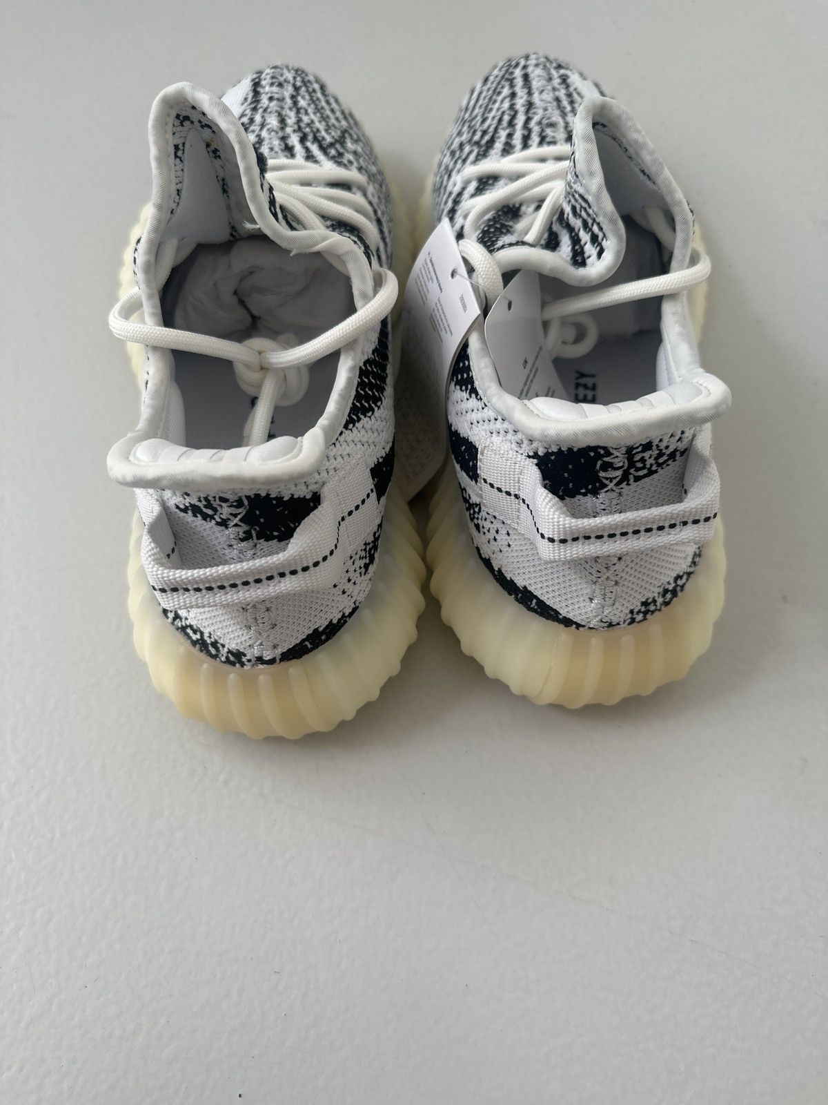 Adidas × Yeezy Yeezy boost 350 V2 brand new Size US 9 / EU 42 - 6 Thumbnail