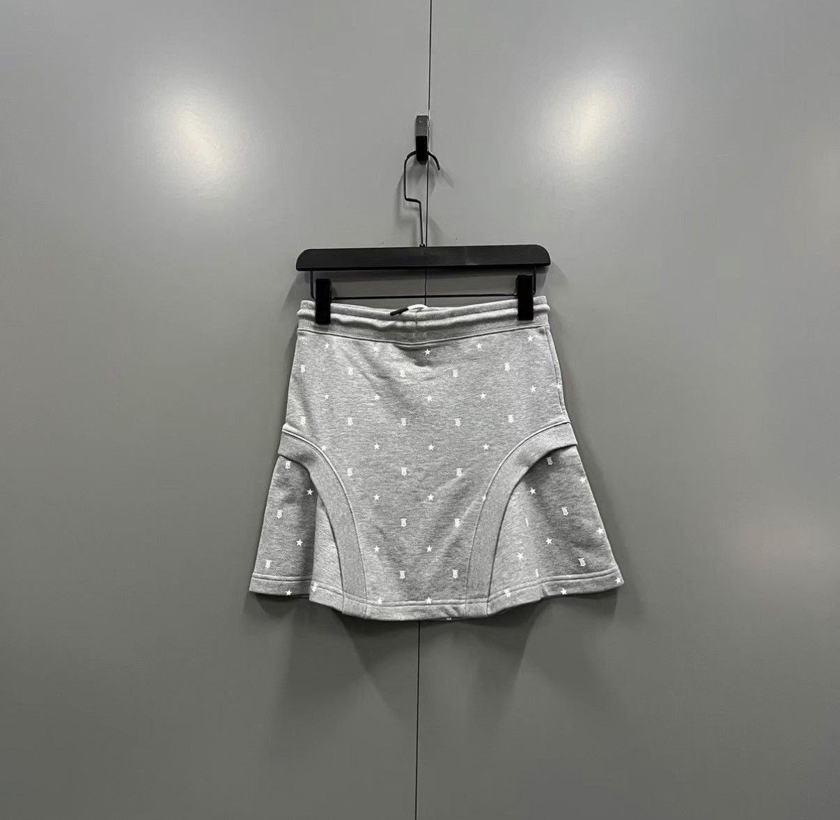 Burberry Burberry Star TB Print Mini Skirt J41 Size 24" / US 00 / IT 34 - 2 Thumbnail
