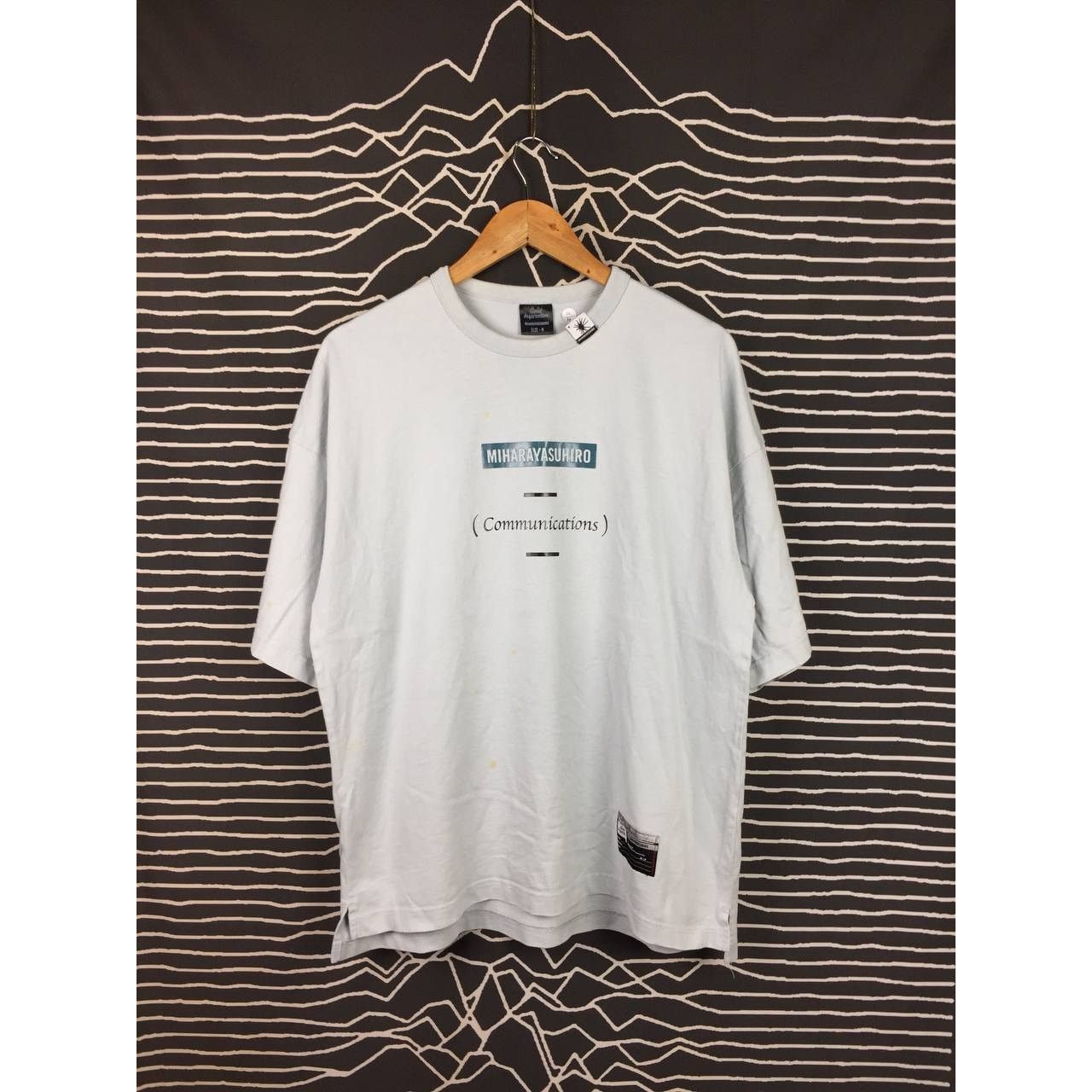 GU × Japanese Brand × Maison MIHARA YASUHIRO Miharayasuhiro X GU Good Inspiration Tee Size US M / EU 48-50 / 2 - 2 Thumbnail
