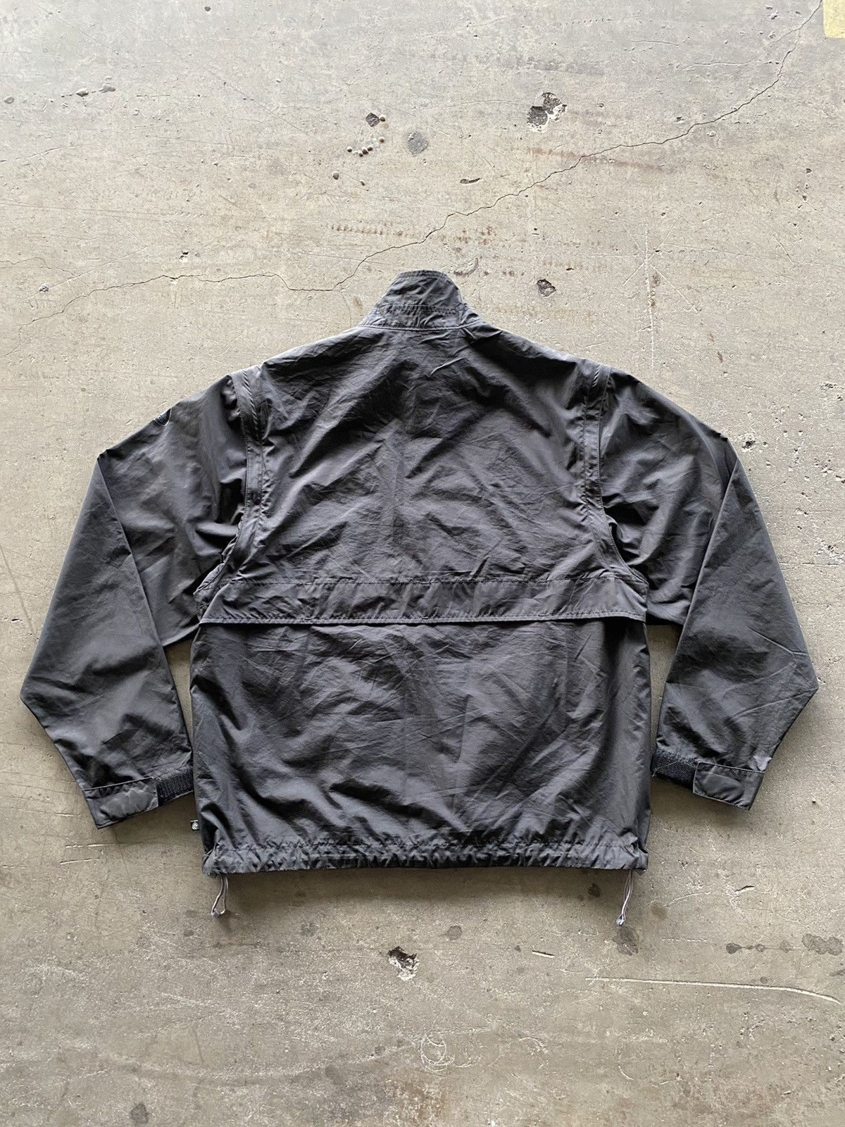 Nike ACG 2000s - Nike ACG Clima-Fit Windbreaker Black Jacket Size US M / EU 48-50 / 2 - 3 Thumbnail