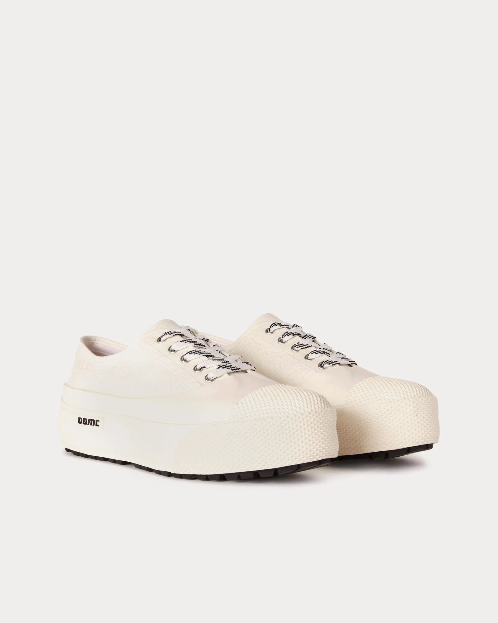 OAMC o1y0225 Logo Low-Top Sneakers in Ivory Size US 7 / EU 40 - 2 Thumbnail