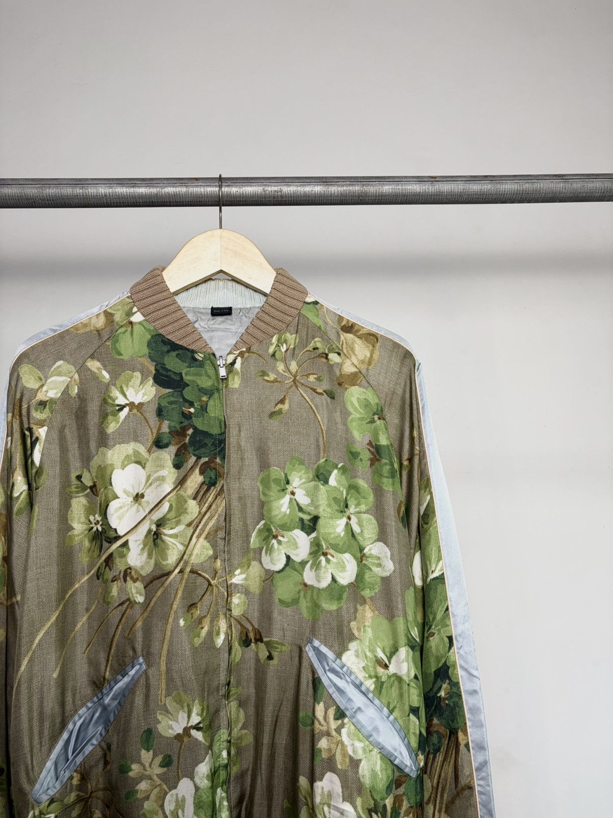 Gucci FREE TAX! Gucci Bloom Floral Silk Reversible Bomber Jacket Size US M / EU 48-50 / 2 - 3 Thumbnail