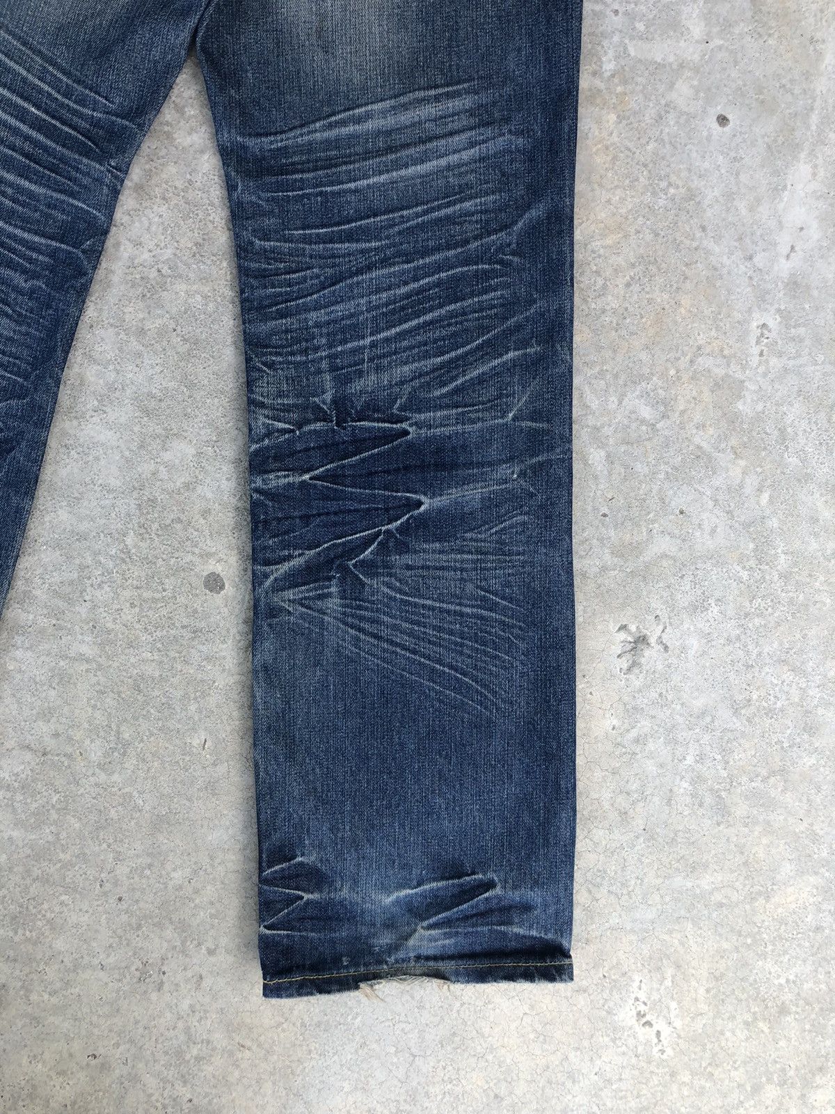 Robins Jeans Vintage Robin’s Embroidered Logo Distressed Jeans Size US 32 / EU 48 - 12 Thumbnail
