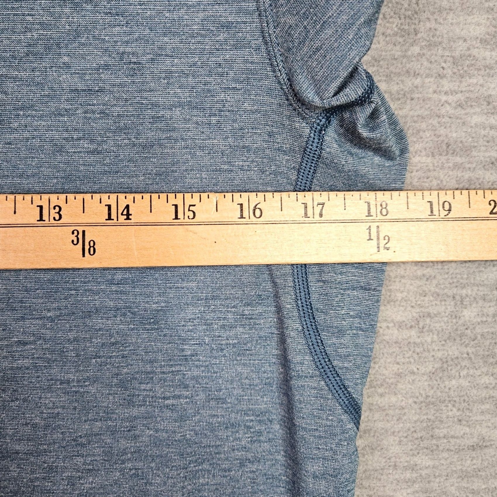 Lululemon Lululemon Men T-Shirt Size S Blue Short Sleeve Performance Stretch Workout Shirt Crew Neck Athletic Tee Basic All Seasons Brand: Lululemon Womens? Size US 29 - 4 Thumbnail