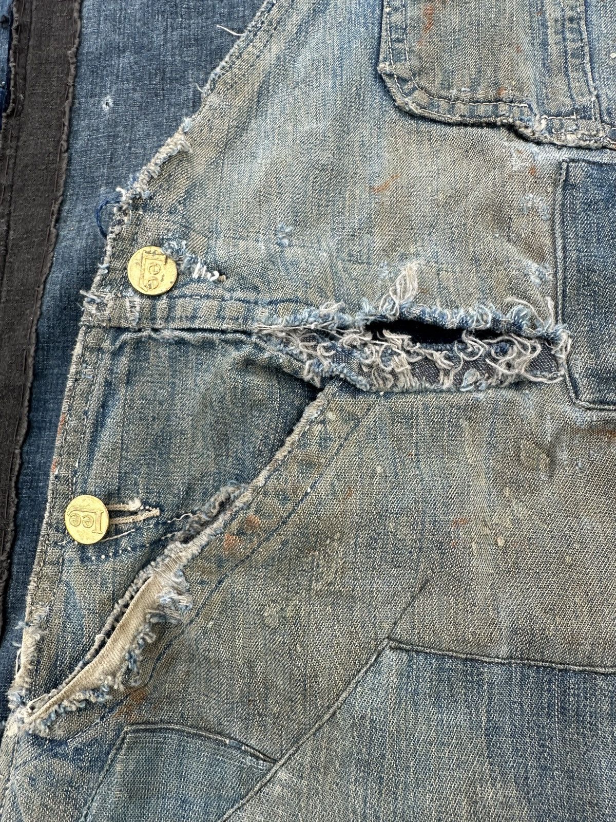 Lee 40s Trashed Union Sanforized Jelt Denim patchwork farmer bib Size US 38 / EU 54 - 9 Thumbnail
