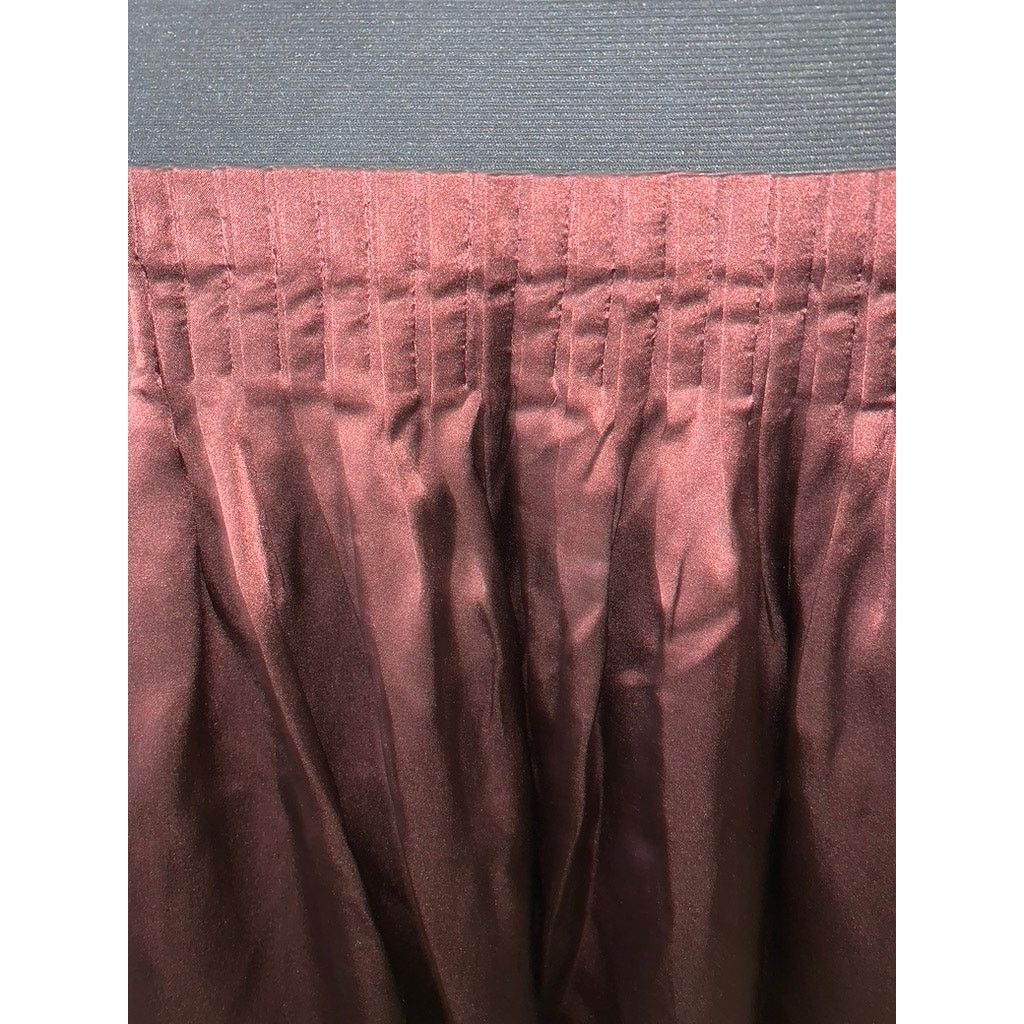 Banana Republic Banana Republic Women's Silk Skirt Brown Size 2 Casual Size 26" / US 2 / IT 38 - 2 Thumbnail