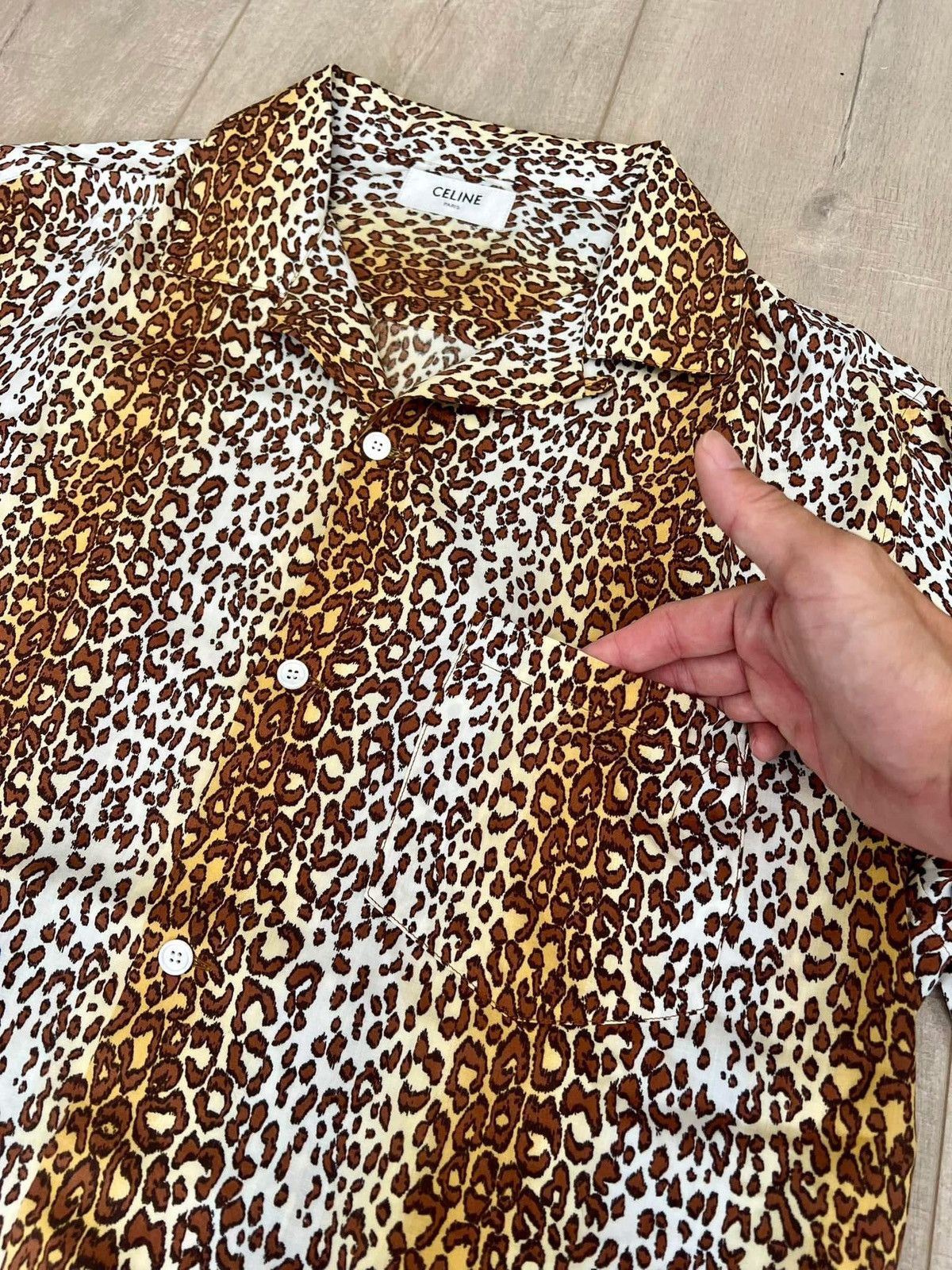 Celine × Hedi Slimane SS23 Leopard Print Hawaiian Shirt sz38/40/41/42 Size US M / EU 48-50 / 2 - 5 Thumbnail