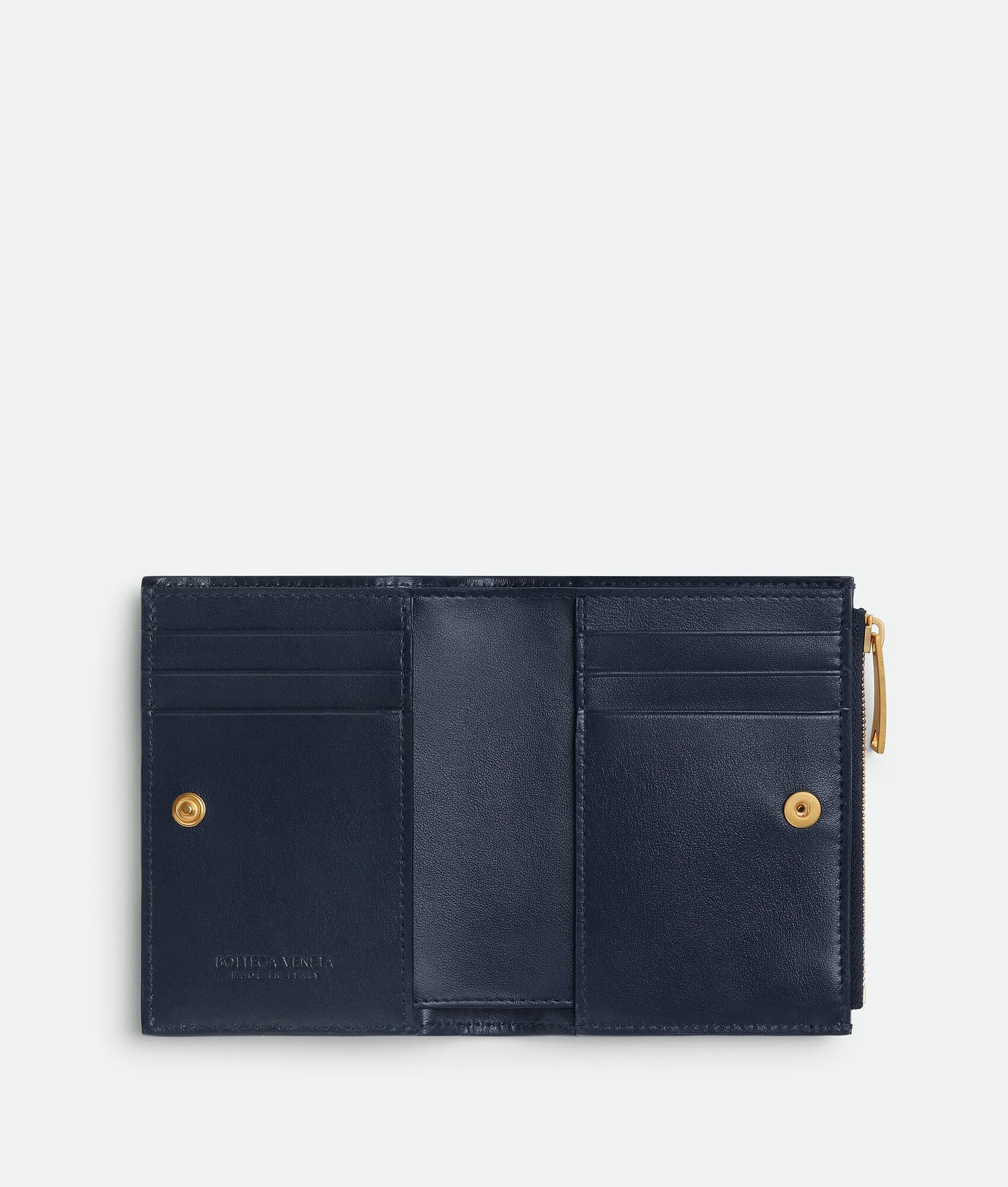 Bottega Veneta o1lf3ng10525 Size: OS / Intrecciato Small Bi-Fold Wallet Size ONE SIZE - 2 Thumbnail