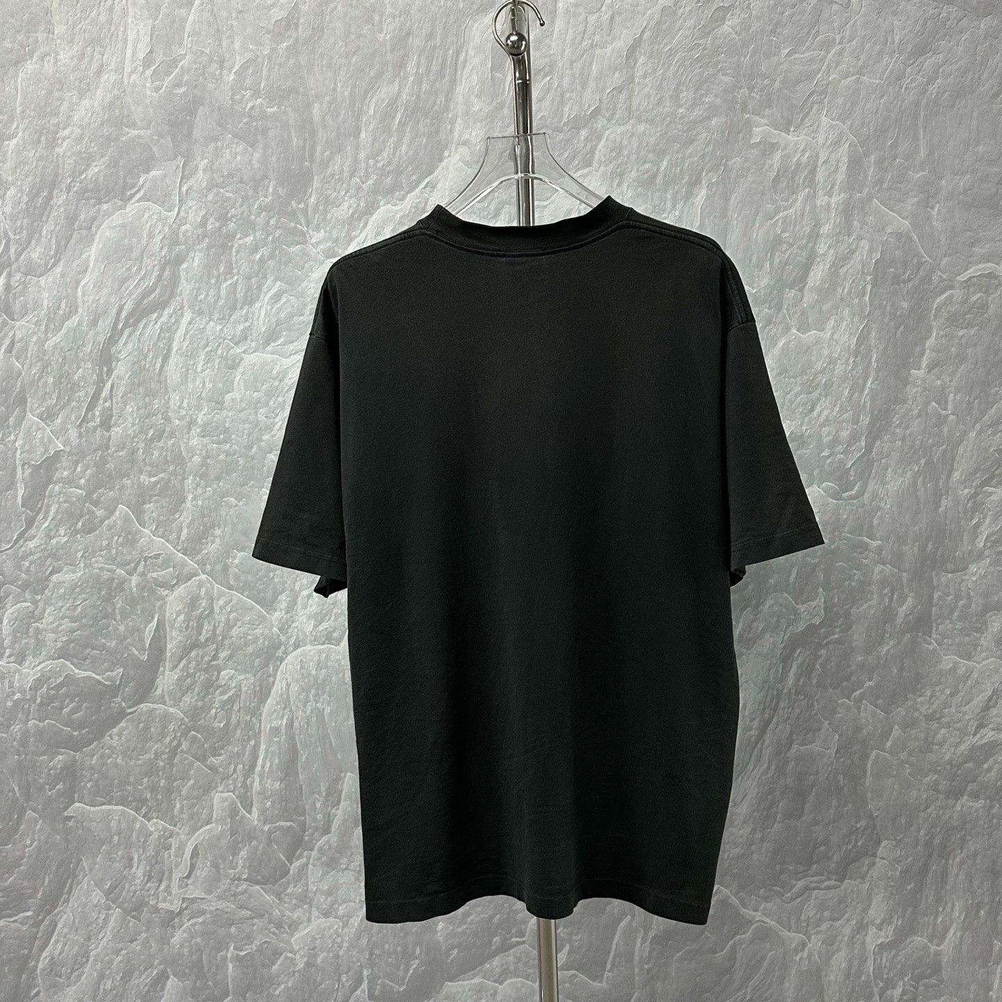 Balenciaga Balenciaga SS24 Fuzzy Coke Print T-Shirt Size US S / EU 44-46 / 1 - 4 Thumbnail
