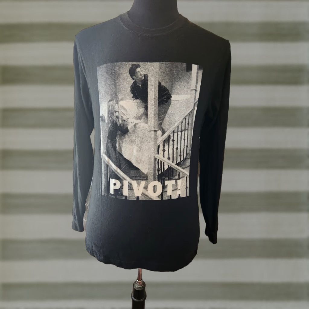 Vintage Friends Pivot Black Long Sleeve T Shirt Shirt Mens Medium Size US M / EU 48-50 / 2 - 1 Thumbnail