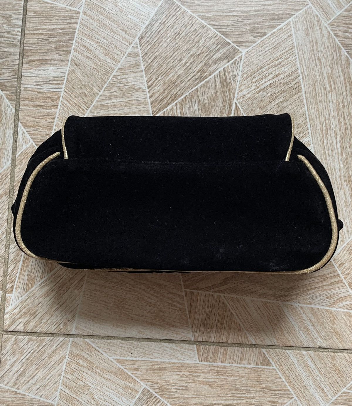 Christian Dior Monsieur × Dior × Vintage Vintage Designer Christian Dior Parfums Hand Velour Bag Size ONE SIZE - 4 Thumbnail