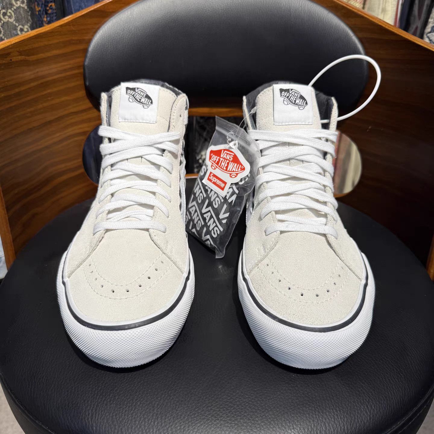 Vans Vans SK8 x Supreme Sneakers K15 Size US 9 / EU 42 - 2 Thumbnail