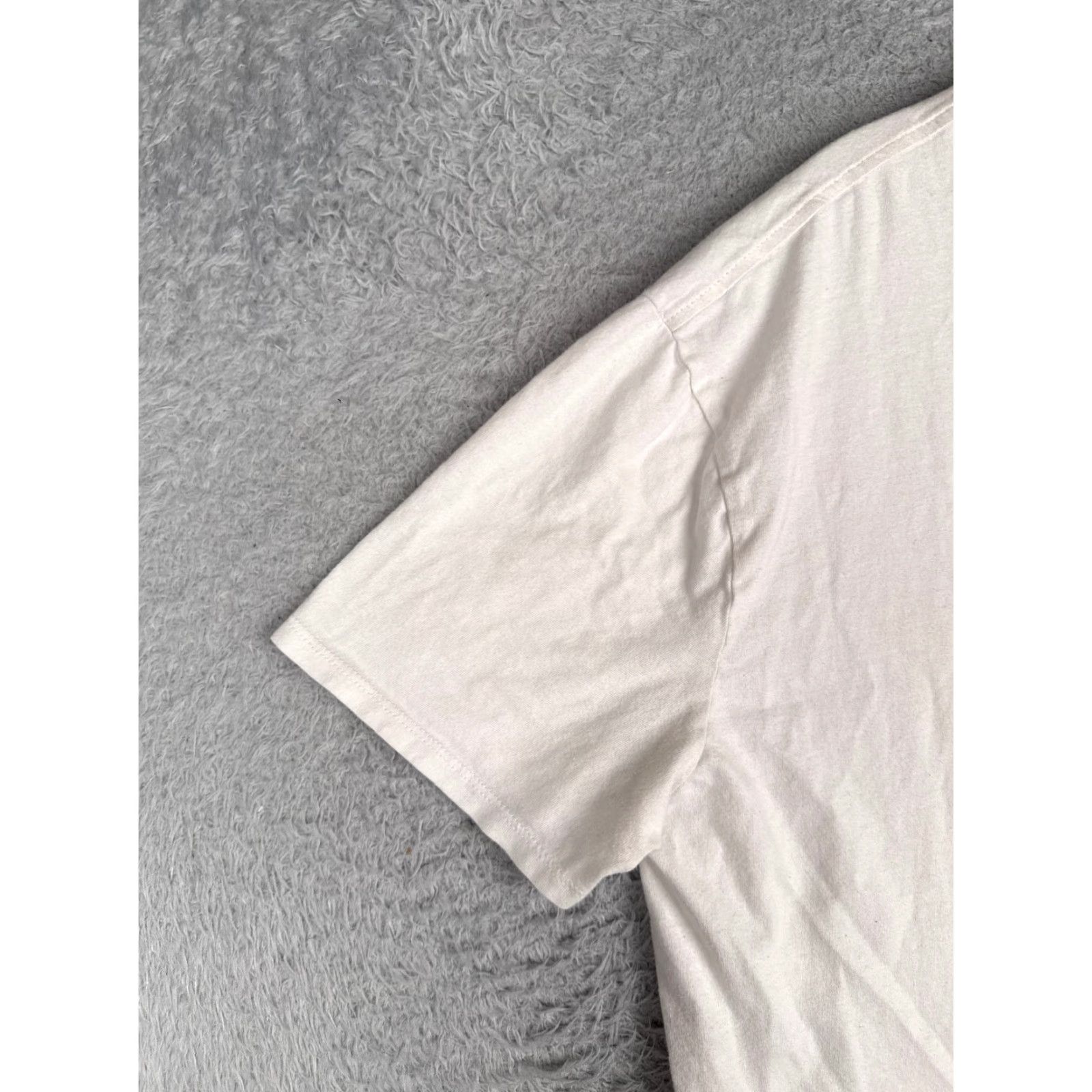 Tommy Hilfiger Tommy Hilfiger Shirt Adult XL White 100% Cotton Short Sleeve Crew READ Size US XL / EU 56 / 4 - 3 Thumbnail