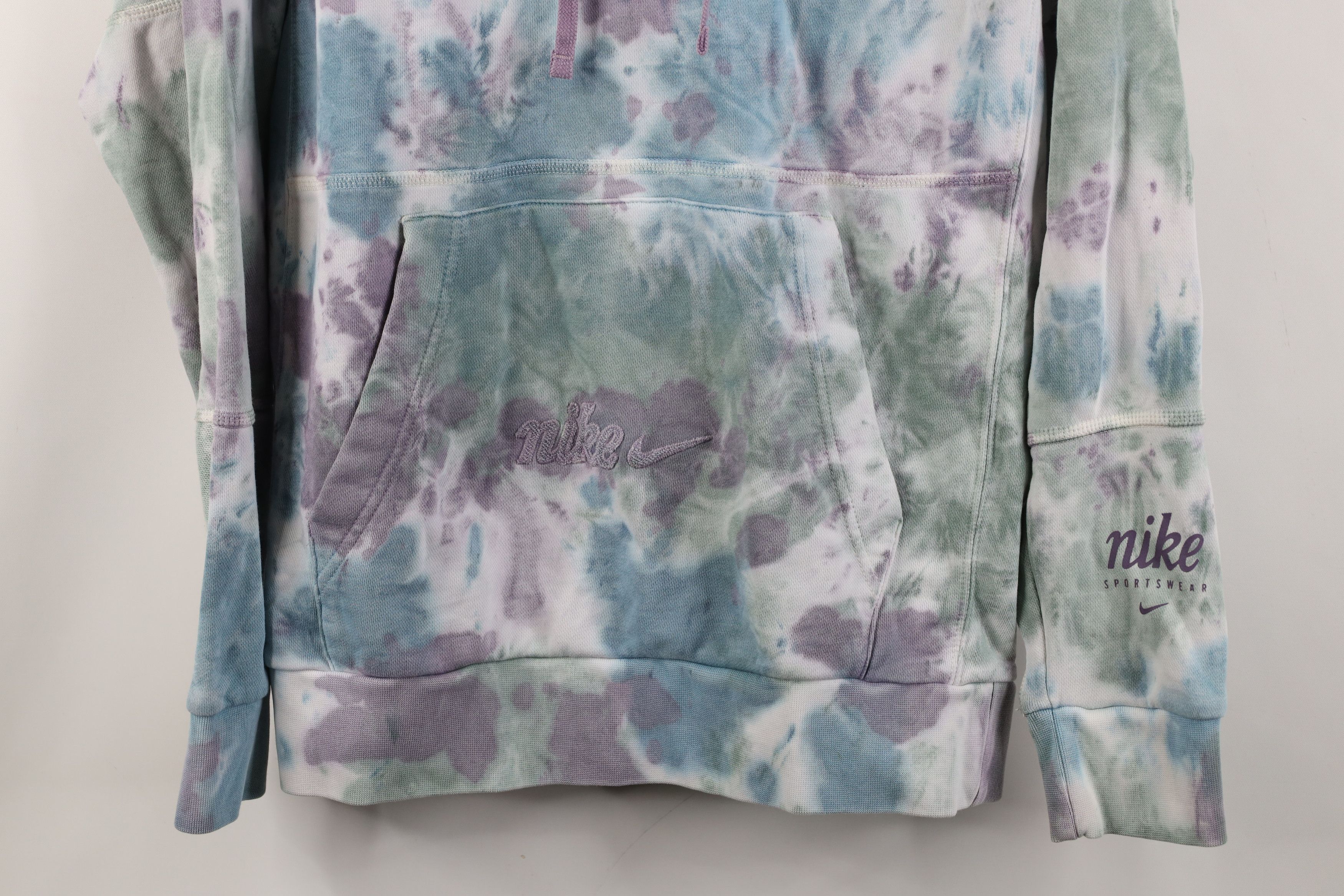 Nike Nike Sportswear Club Terry Acid Wash Hoodie Sweatshirt Size US S / EU 44-46 / 1 - 3 Thumbnail