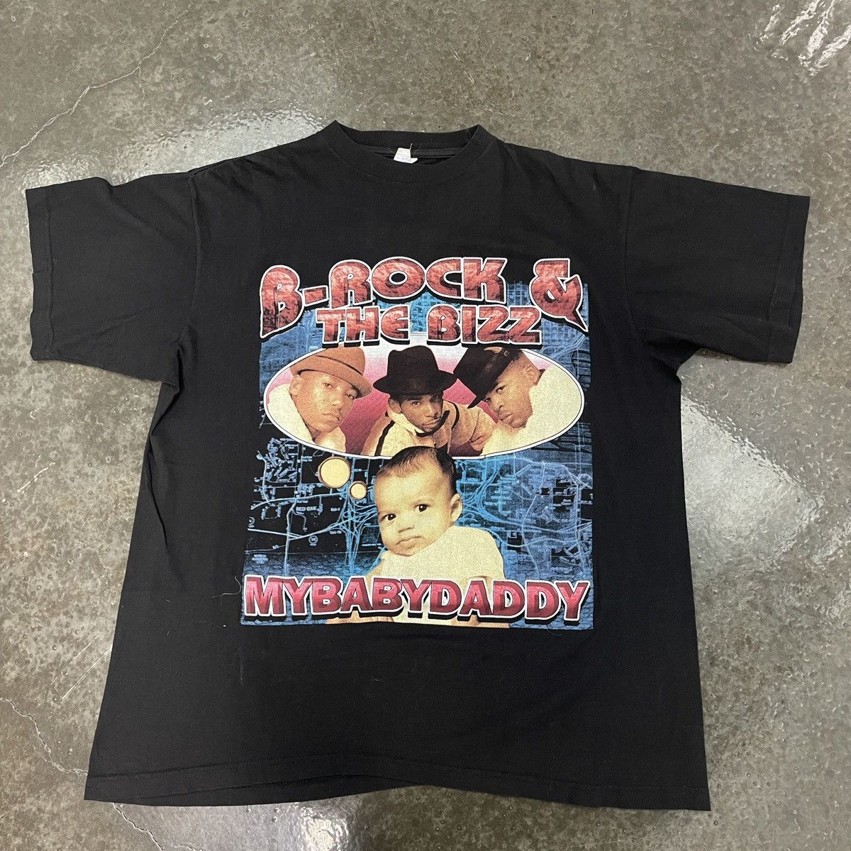 Vintage 1997 B-ROCK & THE BIZZ My Baby Daddy Rap Tee Size US XXL / EU 58 / 5 - 3 Thumbnail