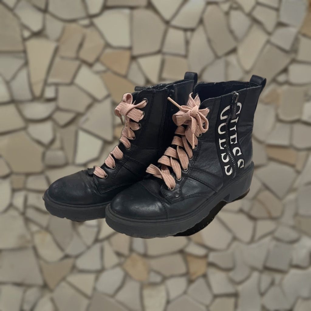 GUESS Black Combat Boots with Cap Toe and Side Zipper, Women's