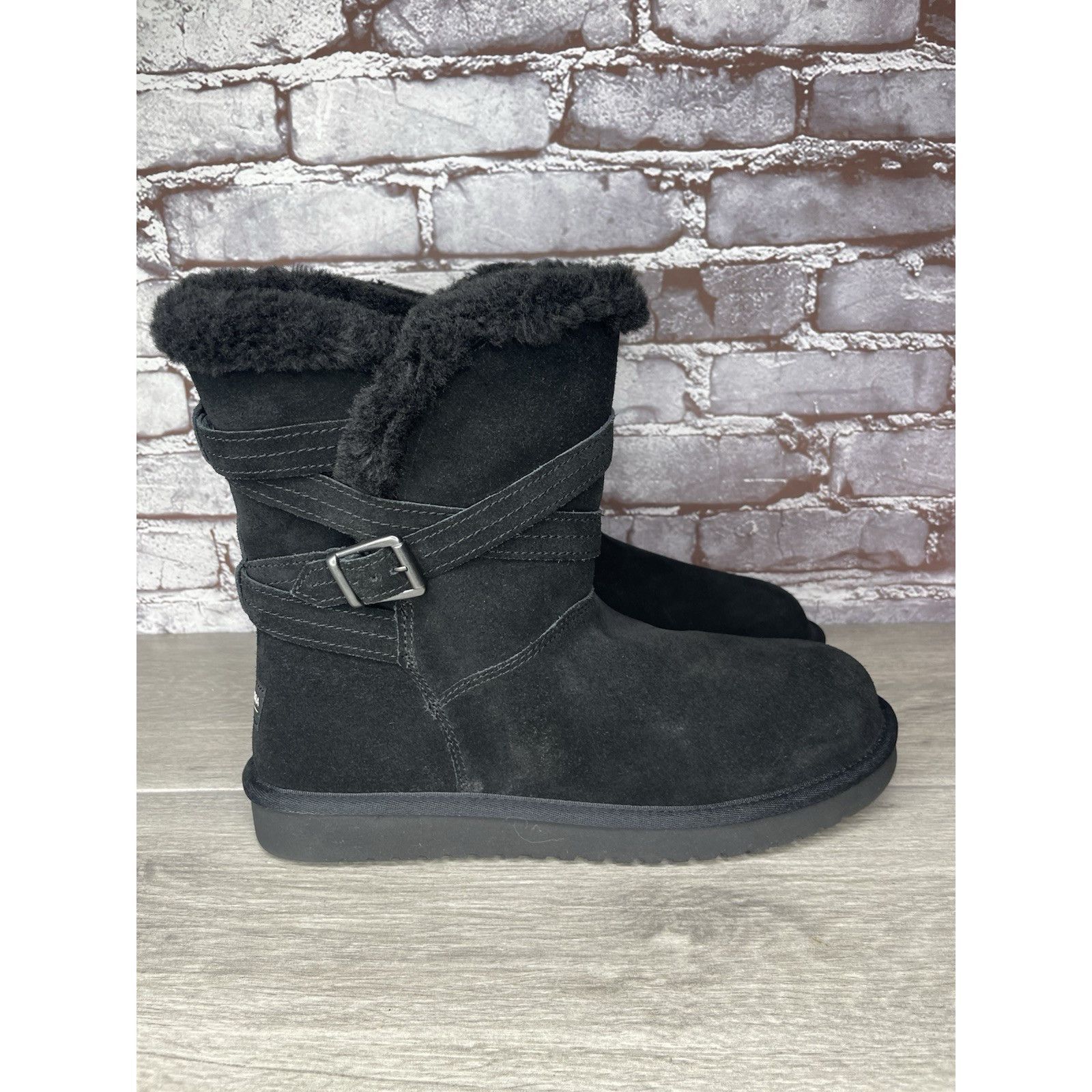 Ugg Koolaburra UGG Delene Black Suede Boots Buckle Boots Women’s Size US 10 / IT 40 - 6 Thumbnail