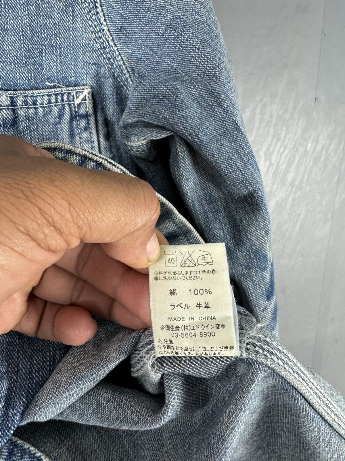 Lee VINTAGE LEE WASHED BLUE DISTRESSED DENIM JACKET Size S / US 4 / IT 40 - 14 Thumbnail