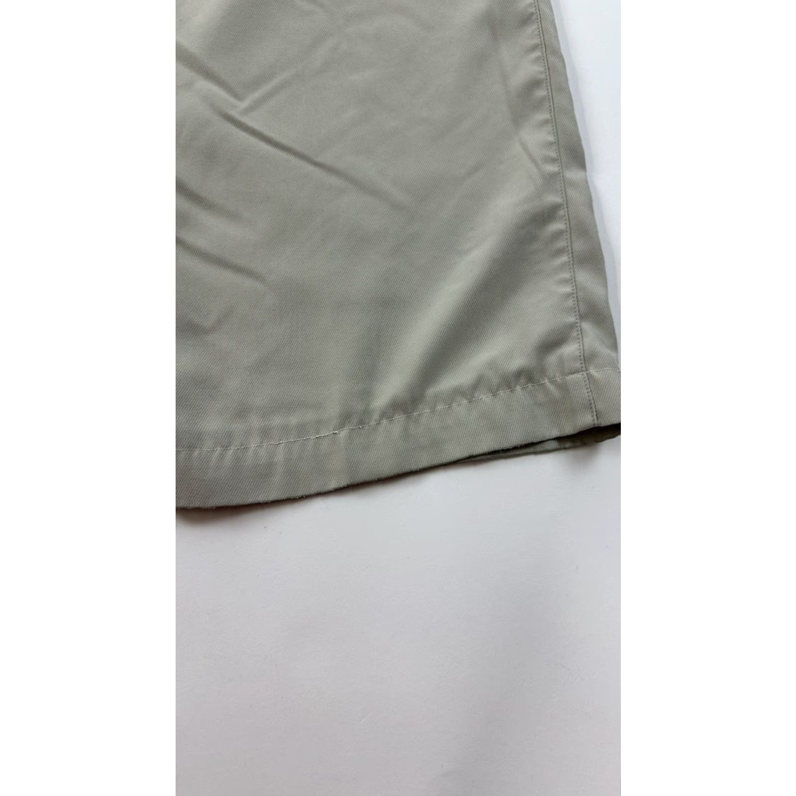 Vintage VINTAGE Columbia GRT Pants Men 35 x 28 Khaki Lightweight Pleated Golf Fishing Size US 35 - 7 Thumbnail