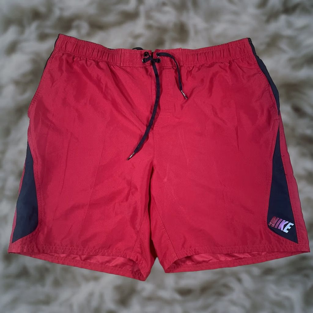 Nike Nike Swim Trunks Shorts Mens XL X-Large Red Polyester Drawstring Beach Size US 36 / EU 52 - 1 Thumbnail