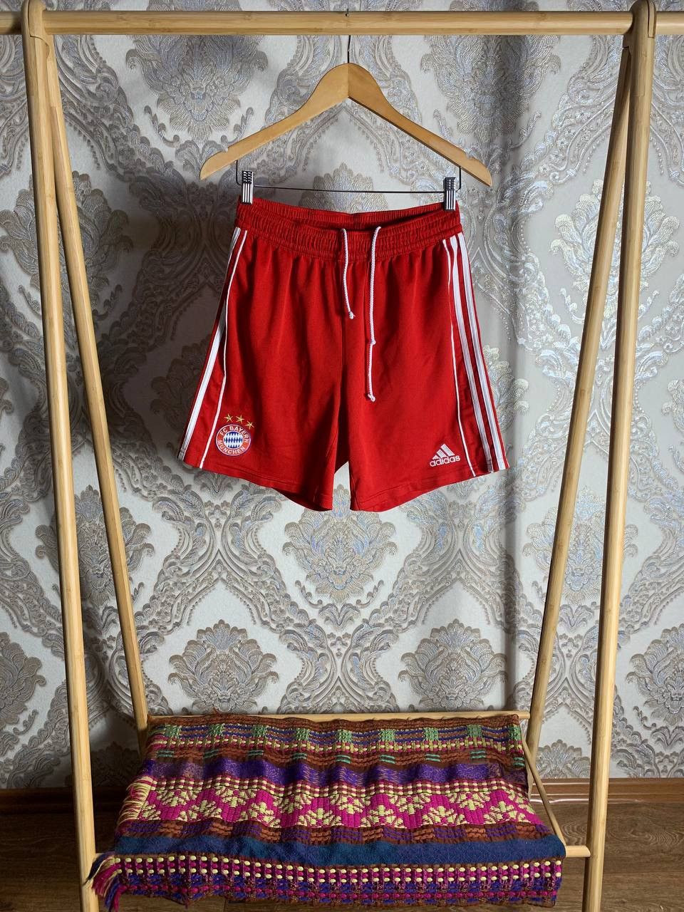 Adidas × Vintage VERY RARE ADIDAS FC BAYERN MUNCHEN GERMANY SOCCER SHORTS Y2K Size US 32 / EU 48 - 1 Thumbnail