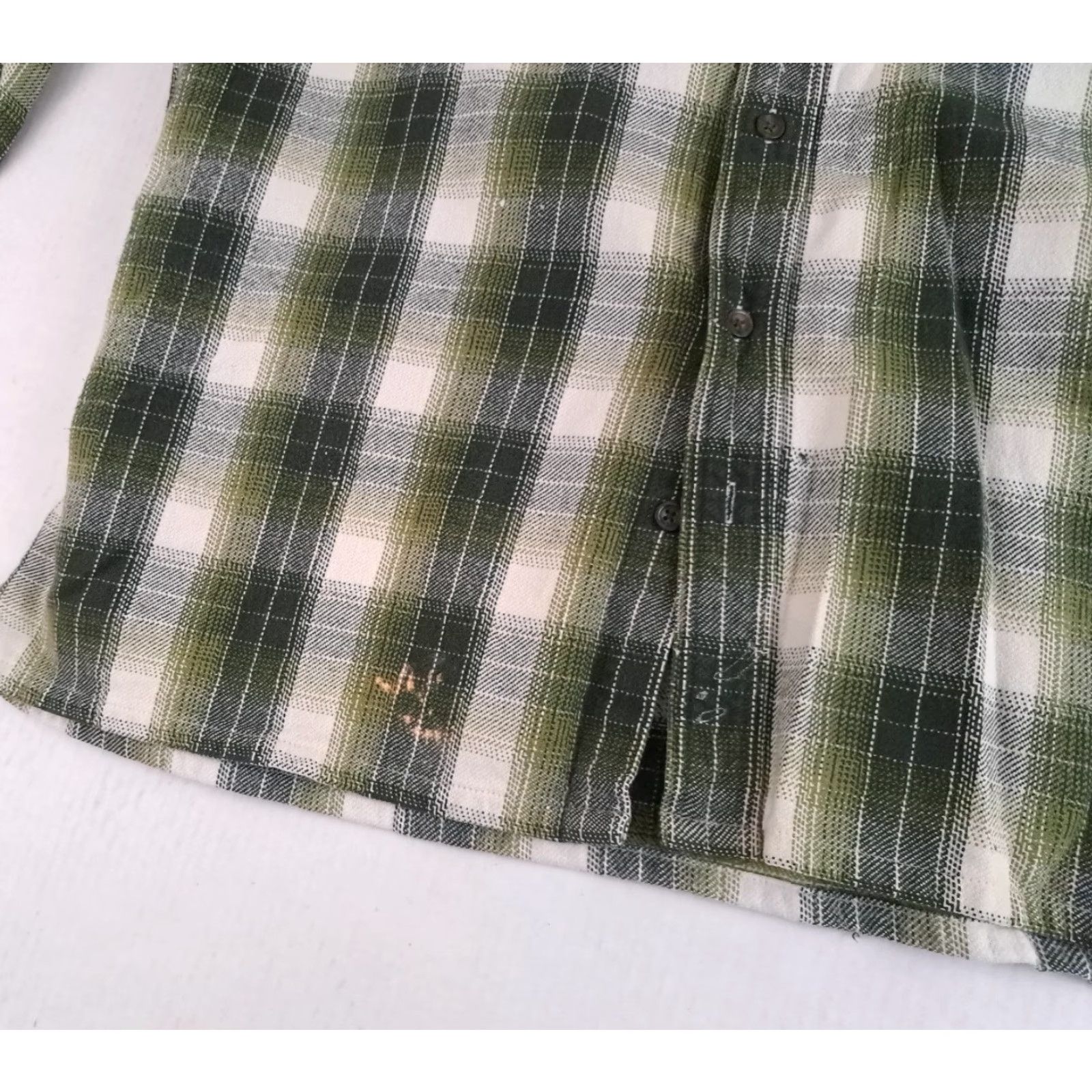 Vintage VINTAGE St. John's Bay Shirt Plaid Flannel Button-Up XL Unisex Adults Casual Cotton Green Long Sleeve Pockets Size XL / US 12-14 / IT 48-50 - 2 Thumbnail