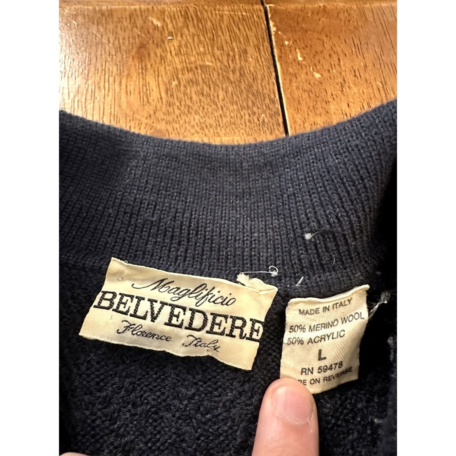 Vintage VINTAGE Belvedere Merino Wool Henley Sweater Large Florence Italy Blue Wool Men's Pullover V-Neck Long Sleeve Classic All Seasons Swing Golf Walking Size US L / EU 52-54 / 3 - 3 Thumbnail