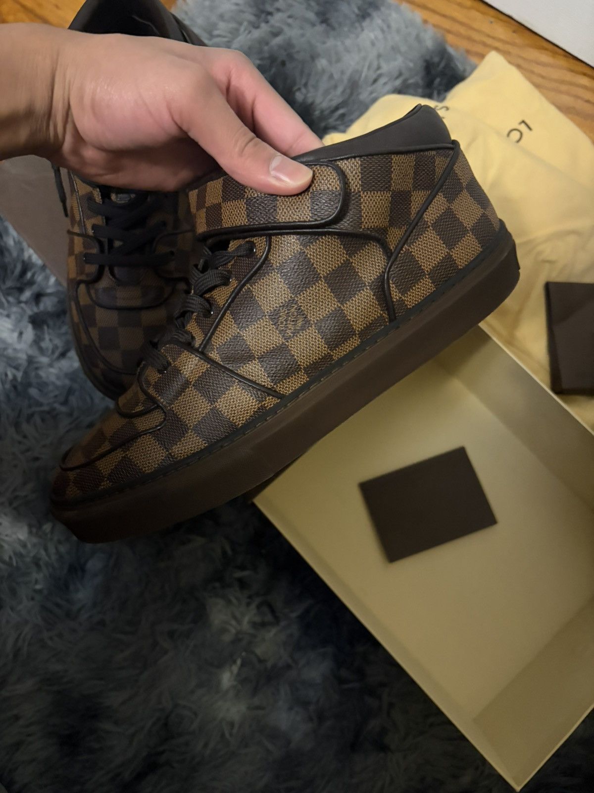 Louis Vuitton Louis Vuitton Acapulco Damier Ebene canvas mid-top sneakers Size US 9.5 / EU 42-43 - 2 Thumbnail
