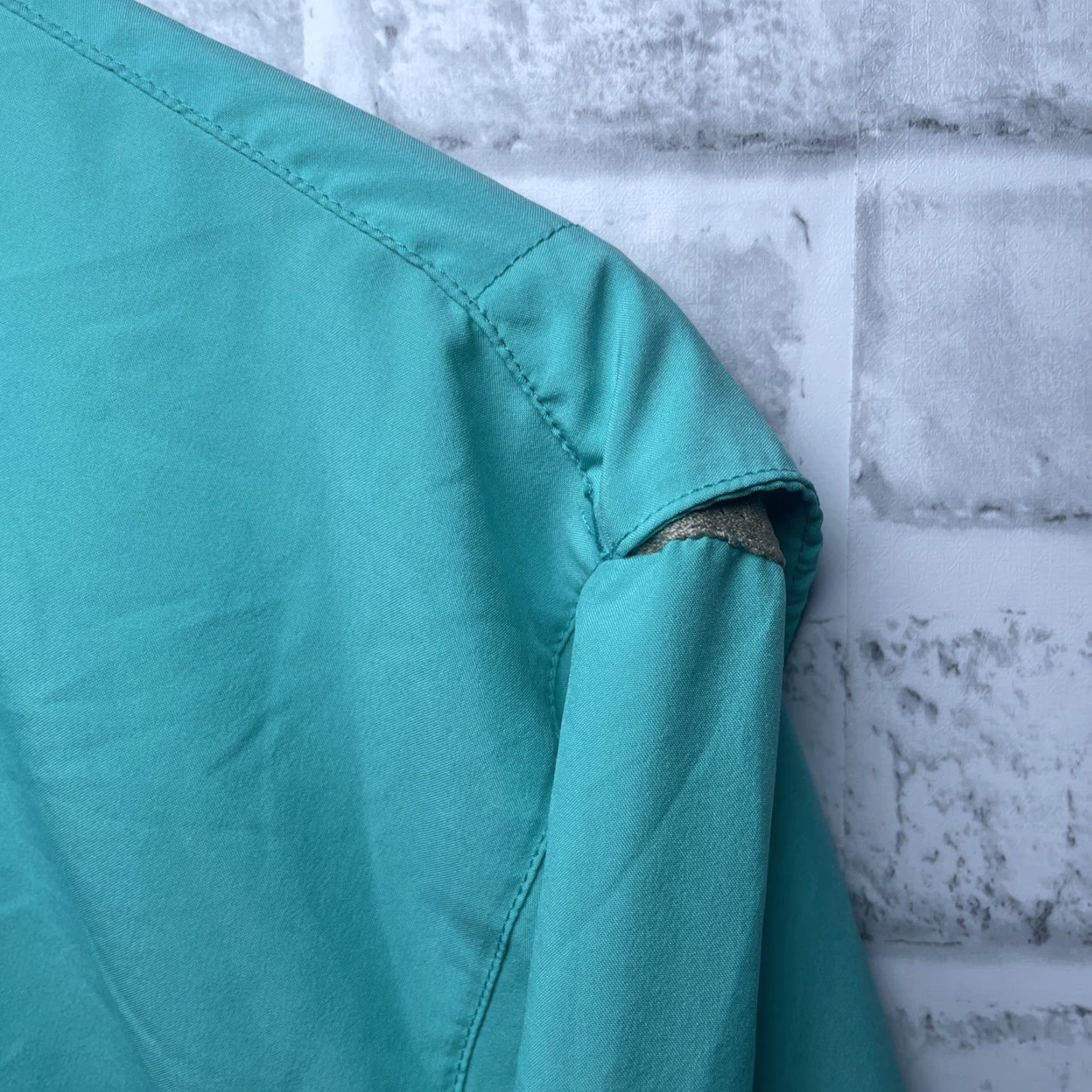 Under Armour Under Armour Polo Shirt Polo Mens Size L Athletic Long Sleeve Button Up Teal, Golf, Activewear Size US L / EU 52-54 / 3 - 3 Thumbnail