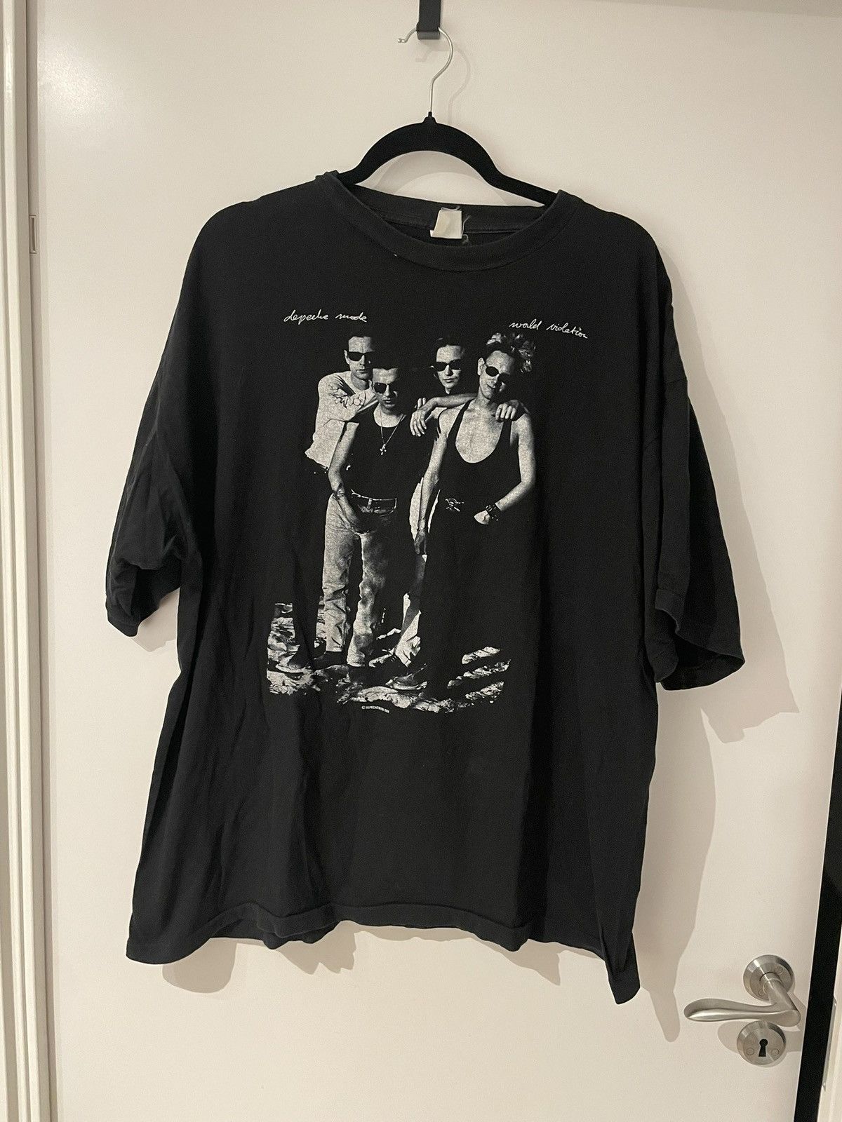 Band Tees Depeche Mode 1990 Violator Tour shirt the cure single stitch Size US XL / EU 56 / 4 - 1 Thumbnail
