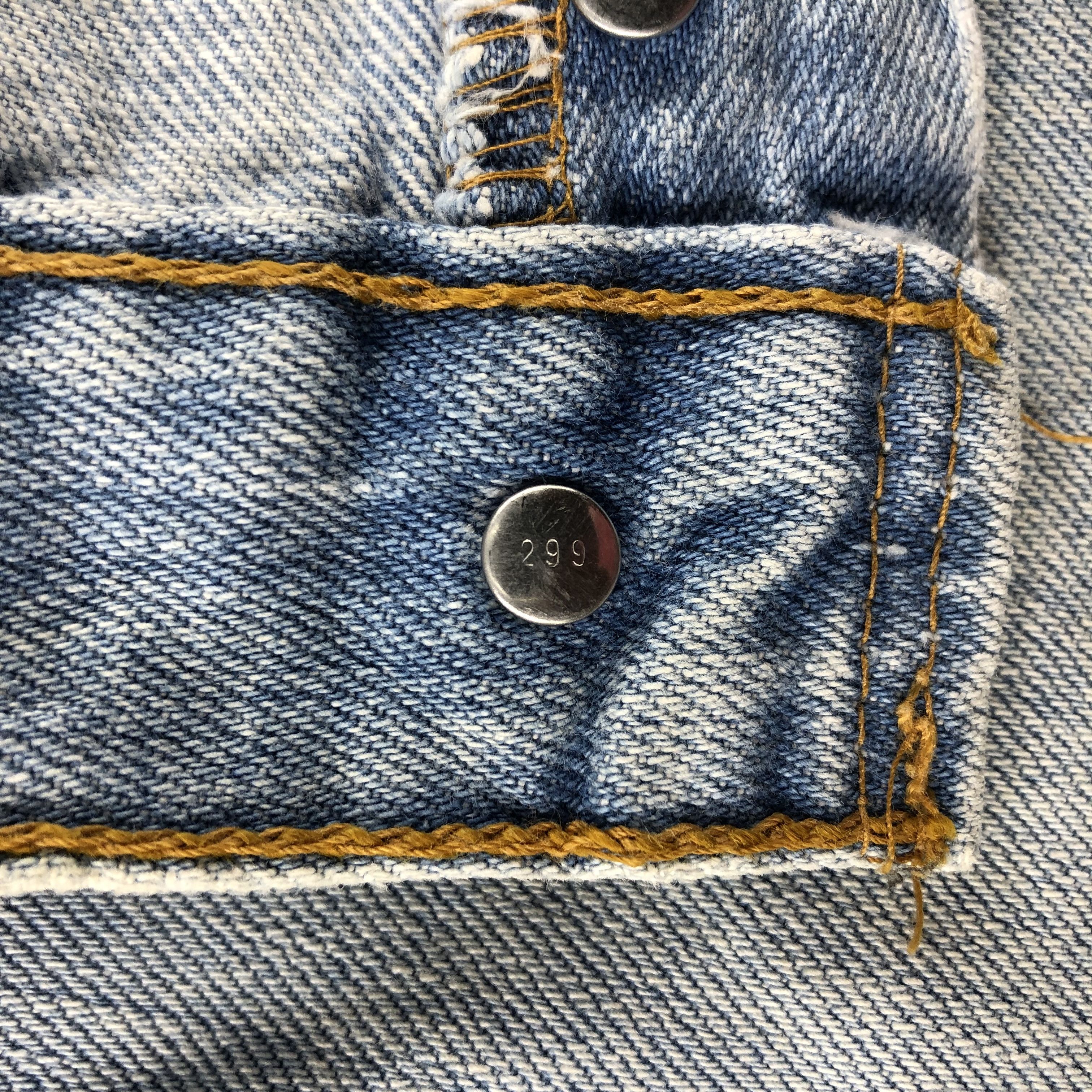 Levi's × Vintage 90s Vintage Levis 501 Jeans-JM2926 Size US 31 - 11 Thumbnail