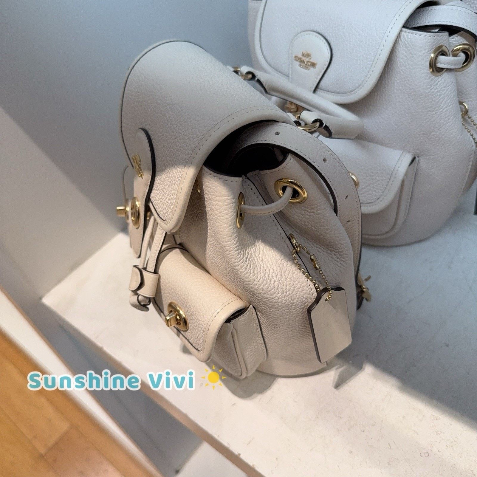 Coach NWT Coach Hadley Backpack CBH09 Refined leather Gold Chalk Size ONE SIZE - 5 Thumbnail