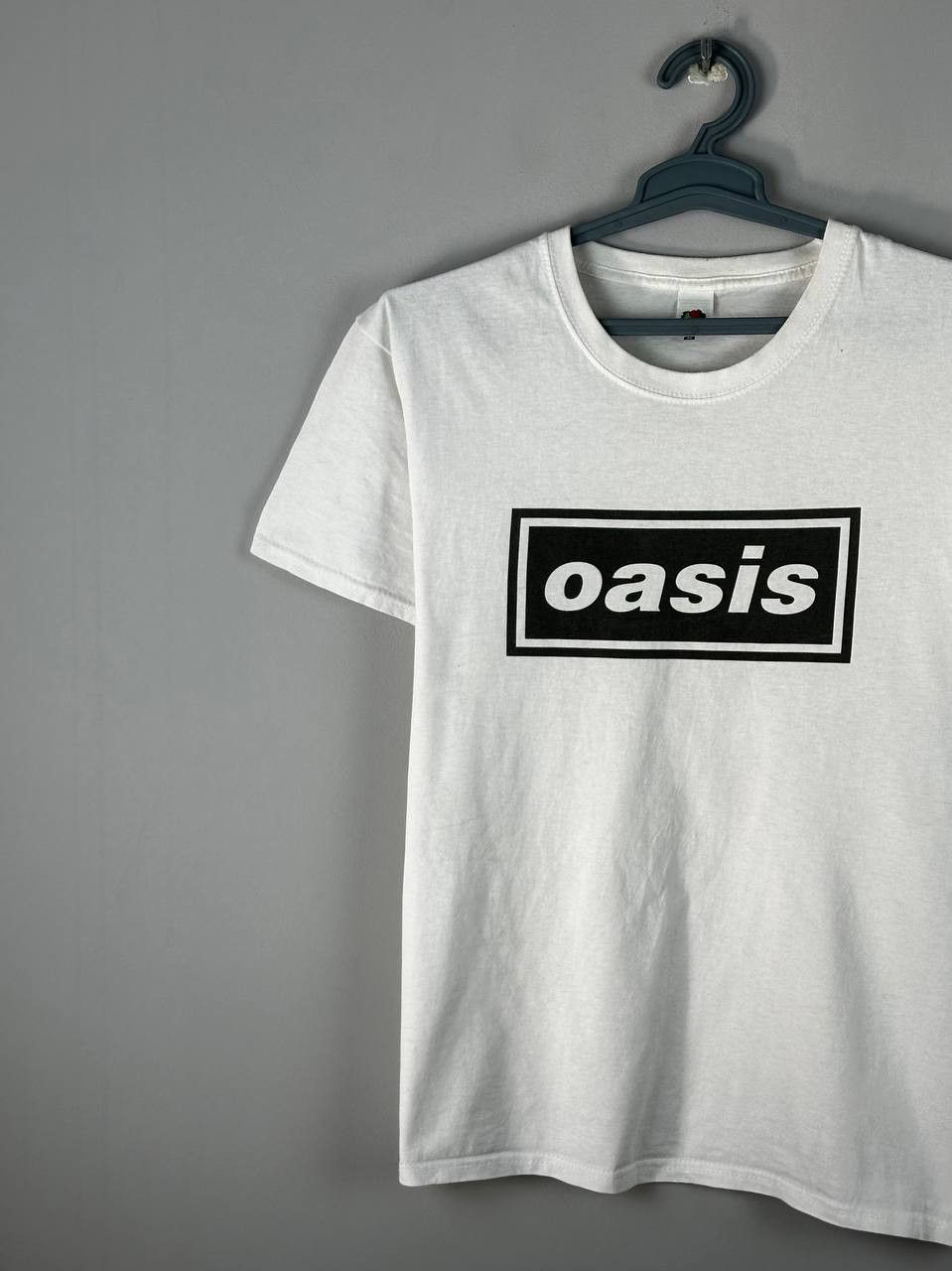 Band Tees Oasis Vintage T Shirts Y2K Box Big Centre Logo Size US M / EU 48-50 / 2 - 2 Thumbnail