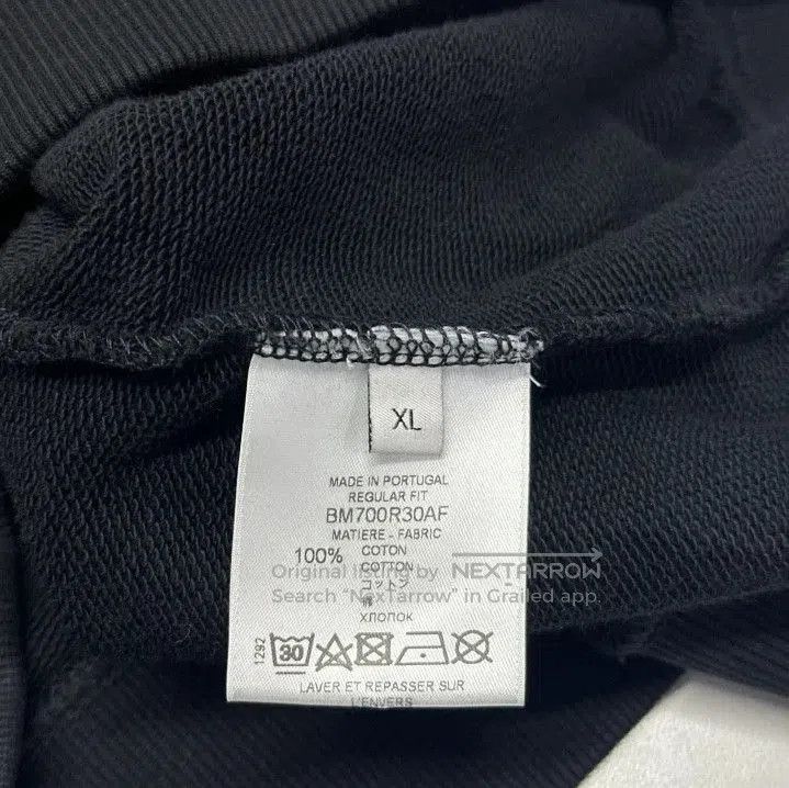 Givenchy Givenchy Distressed Logo Print Men's Hoodie. Size US XL / EU 56 / 4 - 5 Thumbnail