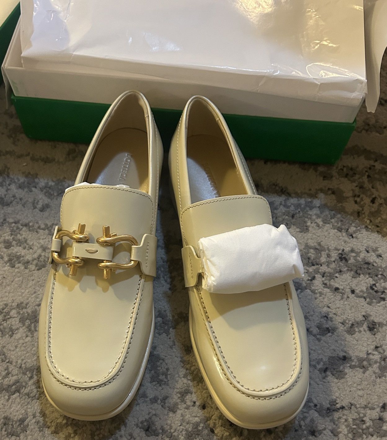Bottega Veneta Bottega Veneta Monsieur Mocassin Soft Vinyl Butter Loafers Size US 10.5 / IT 40.5 - 5 Thumbnail